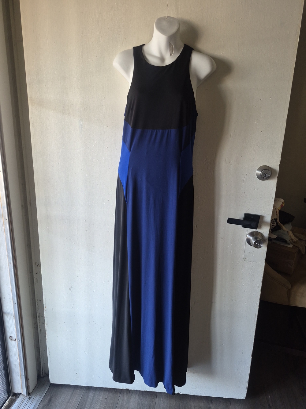 Sleeveless Black and Blue Maxi Dress